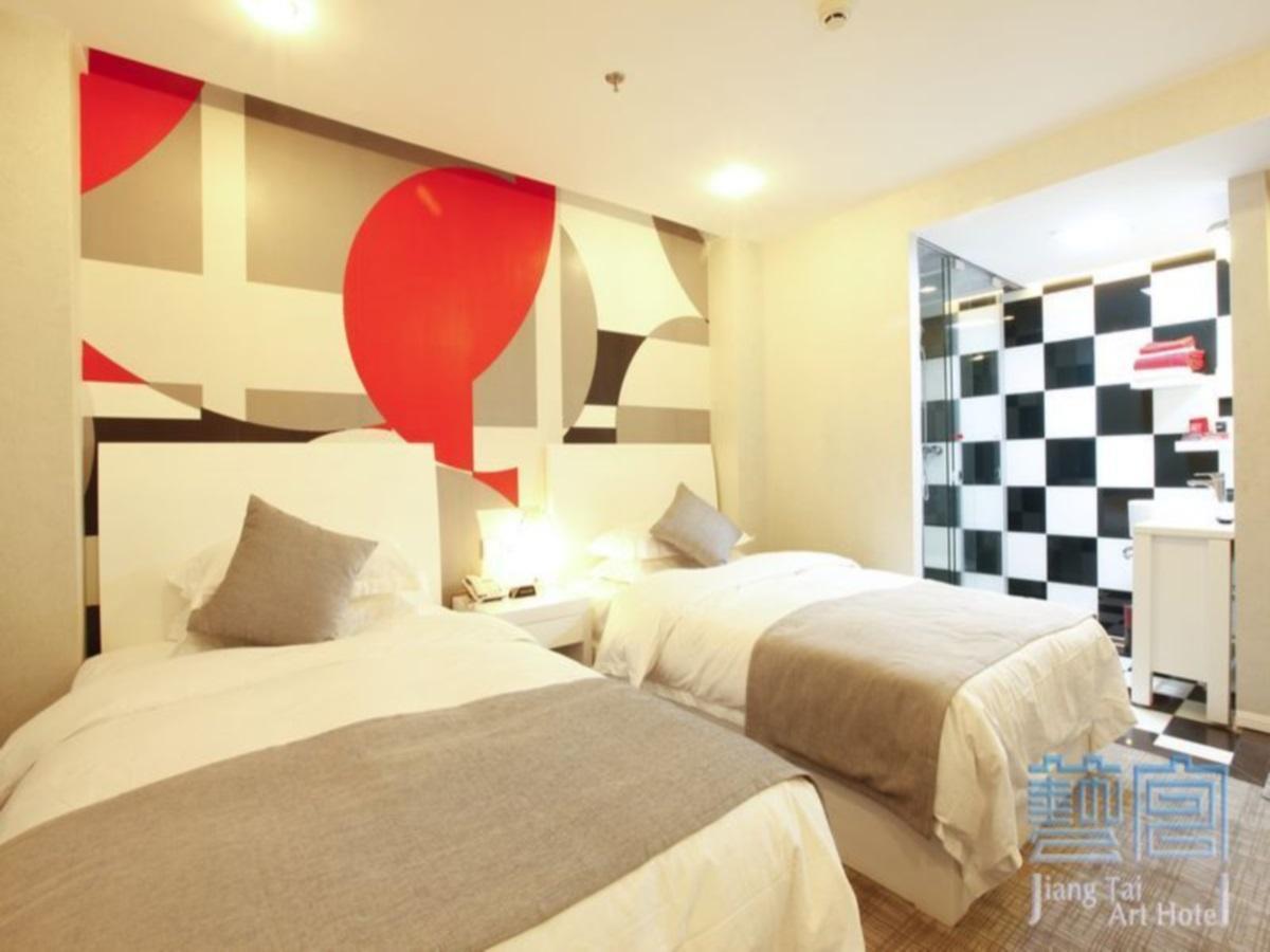 Beijing Jiang Tai Hotel  Buitenkant foto